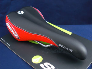 Saddle(サドル等)