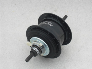 HUB SHIMANO シマノ