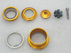 CHRIS KING 「クリスキング」 INSET I8 ZS44/EC44 ヘッドパーツ