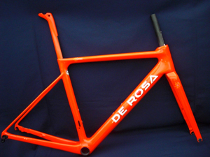 ROAD DE ROSA ROAD DE ROSA